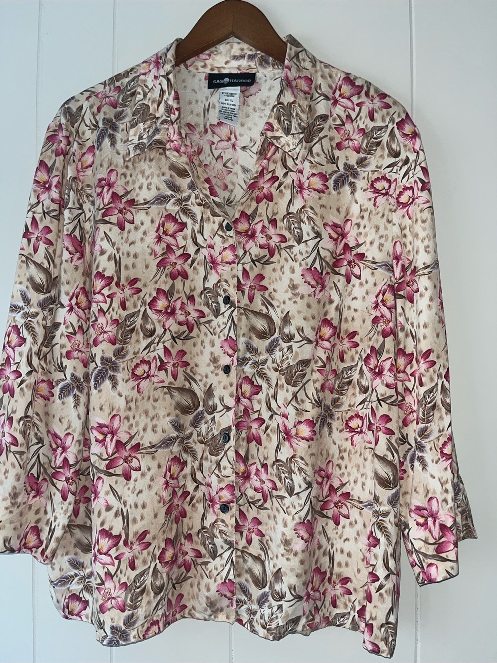 Sag Harbor Cream and Pink Floral Button-Down Shirt